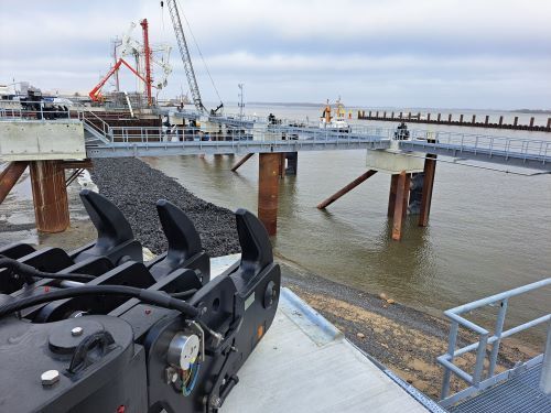 Straatman Quick release Mooring Hooks LNG Terminal Stade