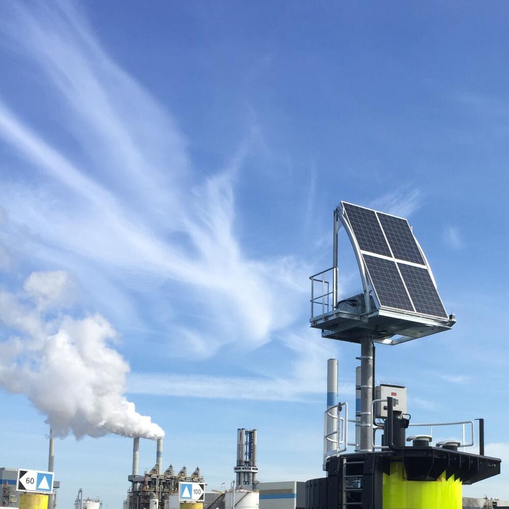 Solar powered mooring capstan