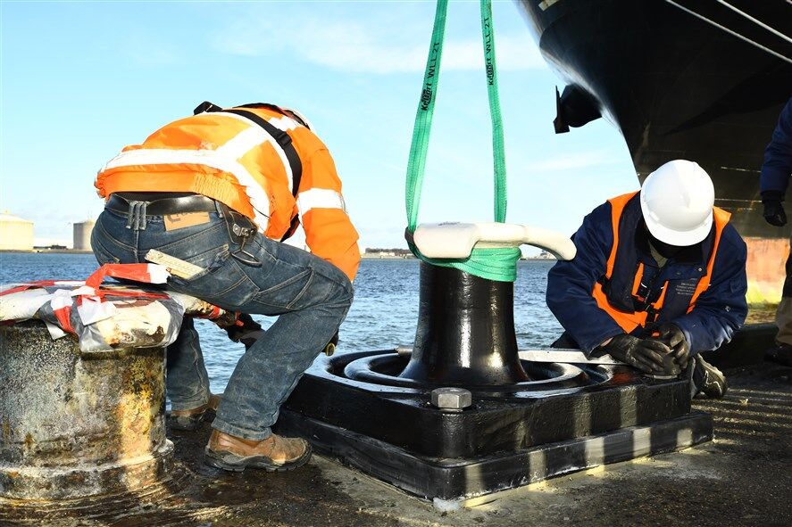Smart Bollard Port of Rotterdam